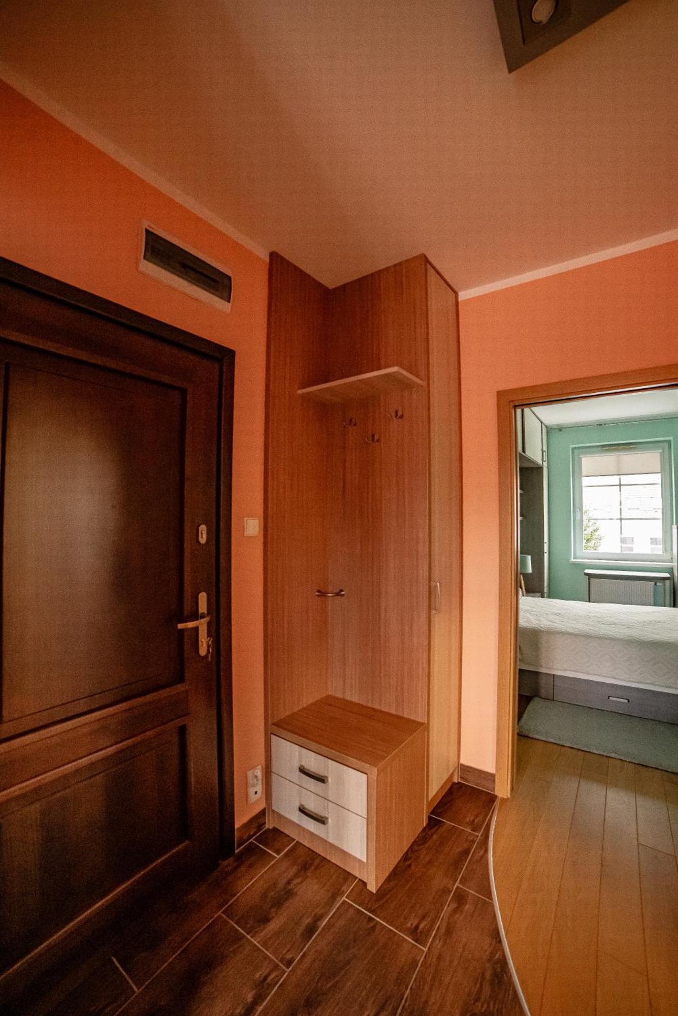 Yacht Apartments Гижицко Екстериор снимка