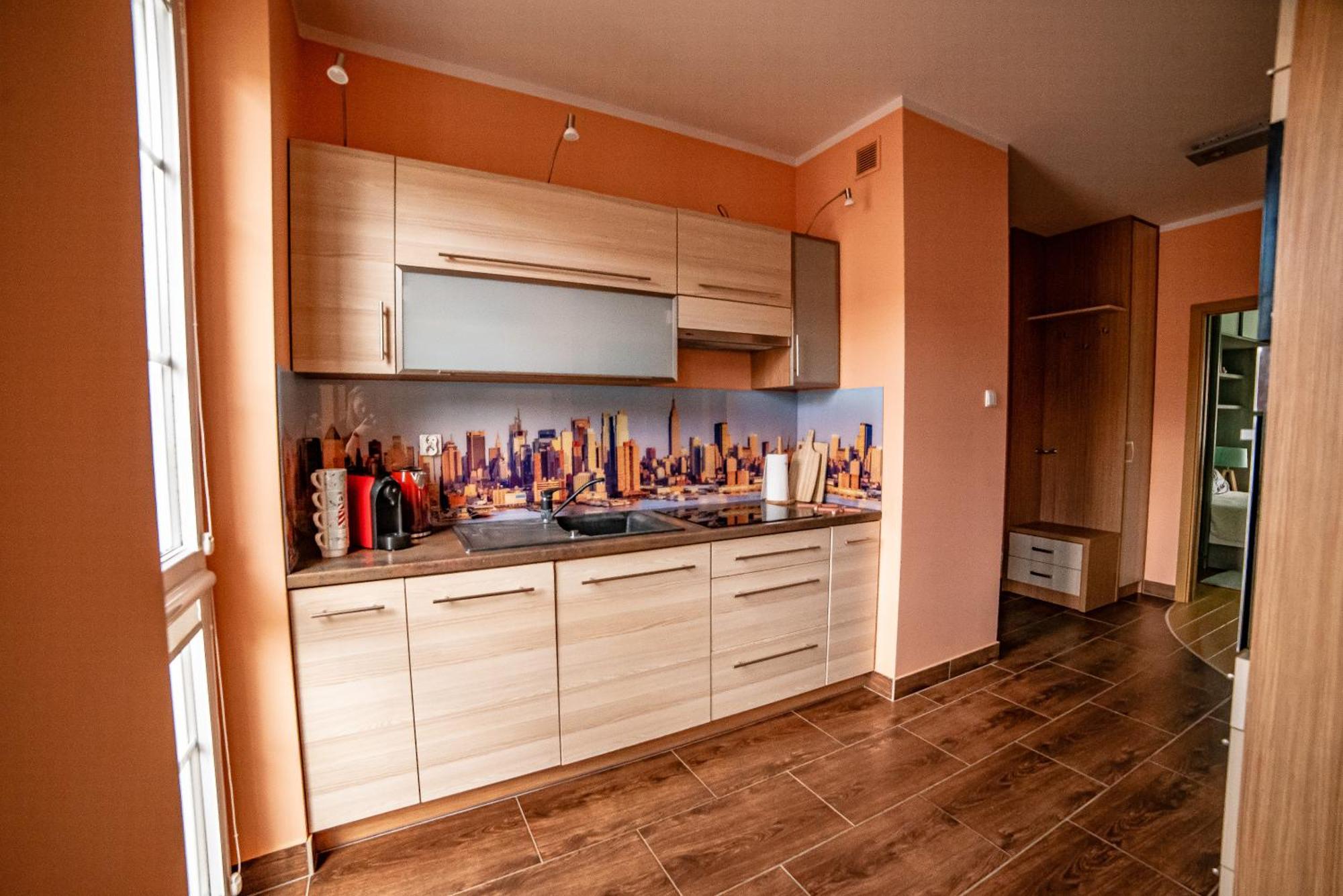 Yacht Apartments Гижицко Екстериор снимка
